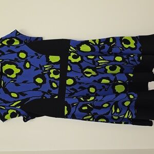 AX PARIS CURVE SIZE 22Floral Blue and Green Sleeveless Dress